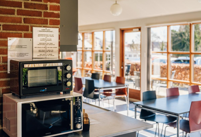 fællskøkken og opholdrum 