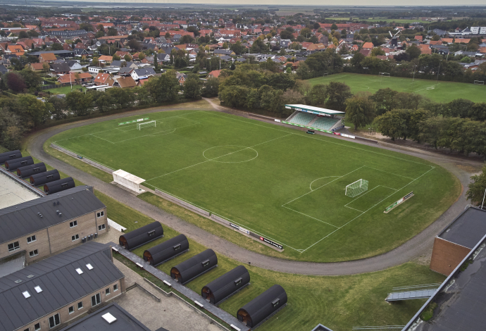 Boldbaner lige centret