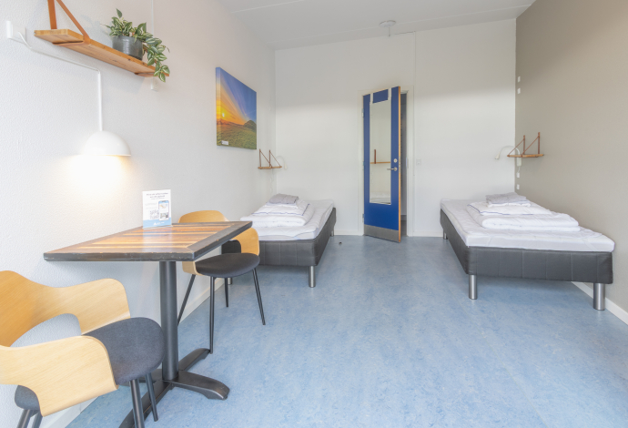 Værelse med to senge på Danhostel Rønde