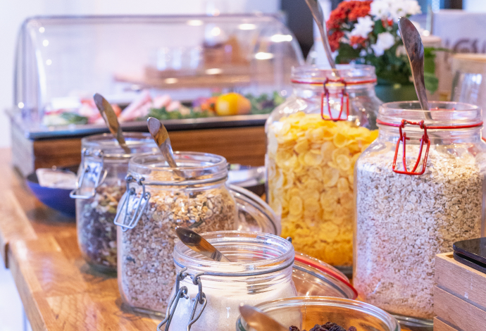 Morgenmad - hovedsageligt hjemmelavet og økologisk på Danhostel Rønde